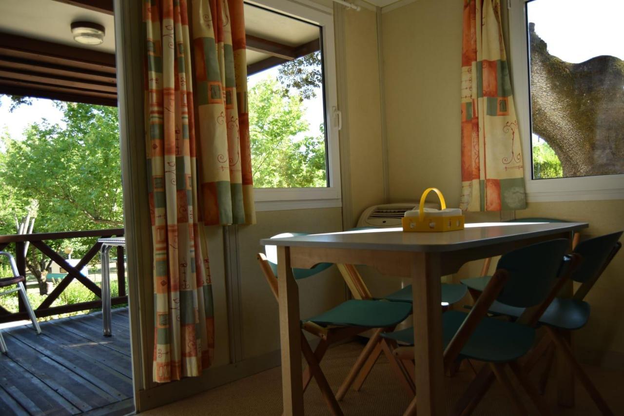 Bungalows, Camping Vega de Francia Sotoserrano Exterior foto
