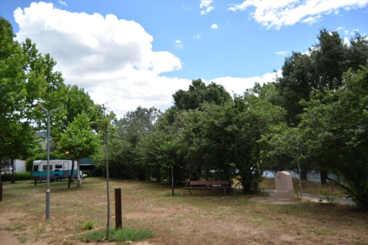 Bungalows, Camping Vega de Francia Sotoserrano Exterior foto