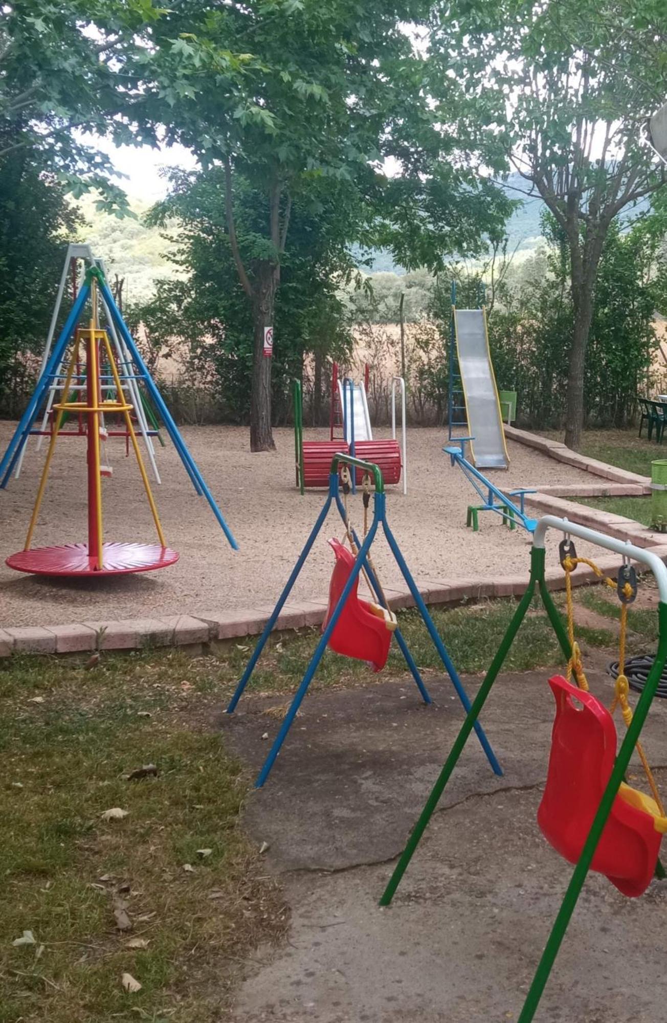 Bungalows, Camping Vega de Francia Sotoserrano Exterior foto